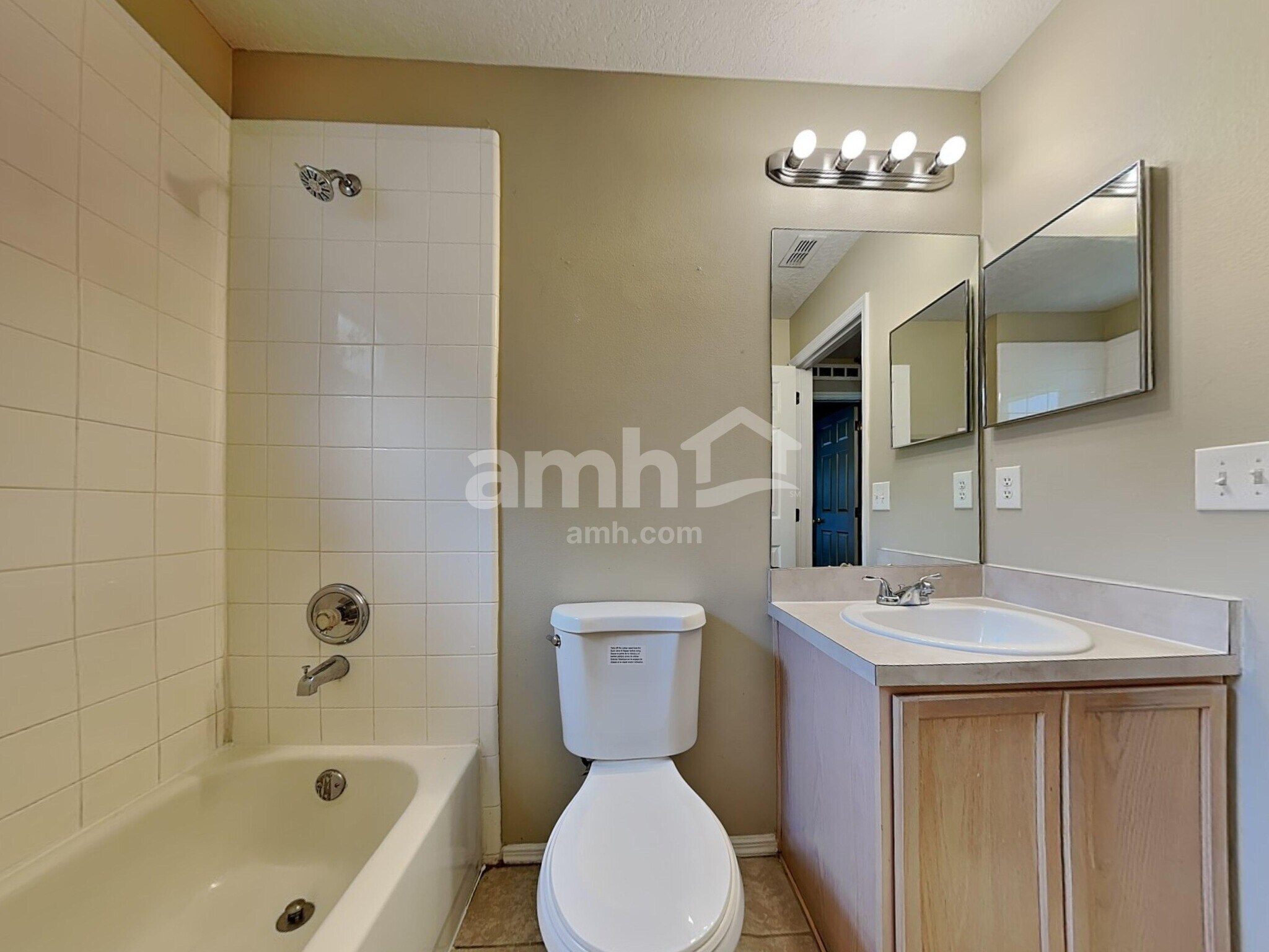 Building Photo - 2325 Ole Hickory Dr