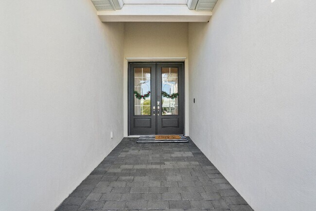Building Photo - 17548 Canopy Ct
