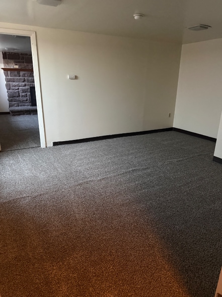 Building Photo - 1344 E College Ave