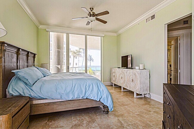 Building Photo - 4600 N Ocean Dr