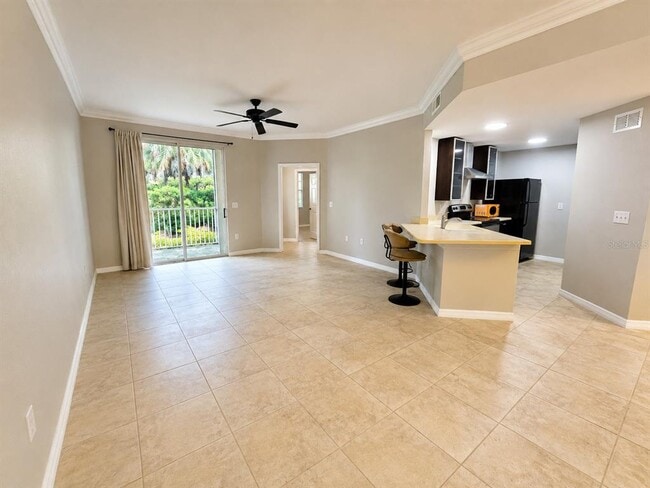 Building Photo - 5691 Bentgrass Dr