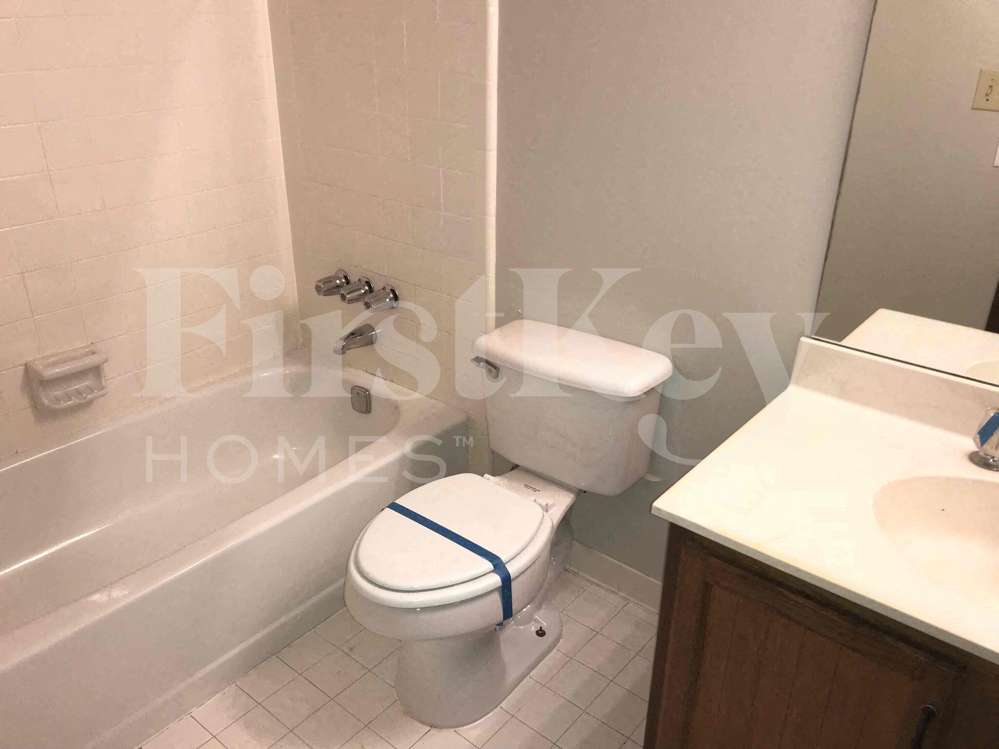 Building Photo - 1433 St Dunstans Rd