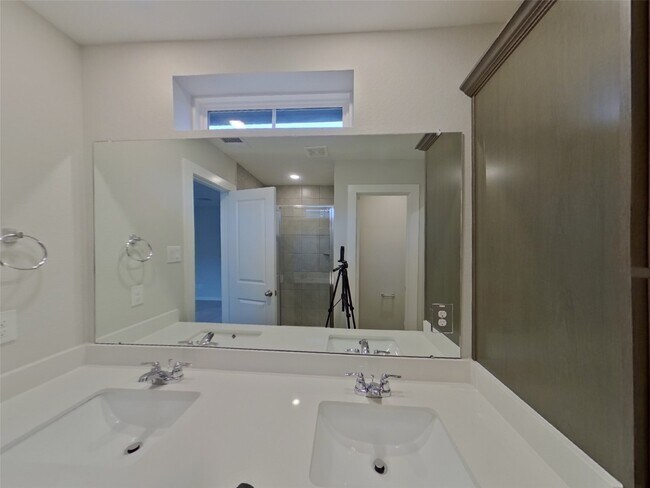 Building Photo - 22815 Frassino Pl