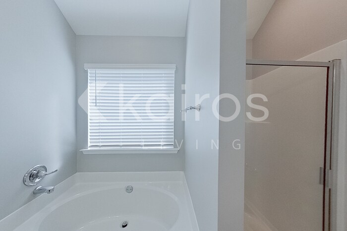 Building Photo - 59 Hideaway Ln