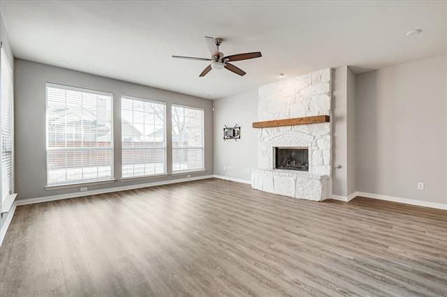 Building Photo - 8740 Dayton Dr