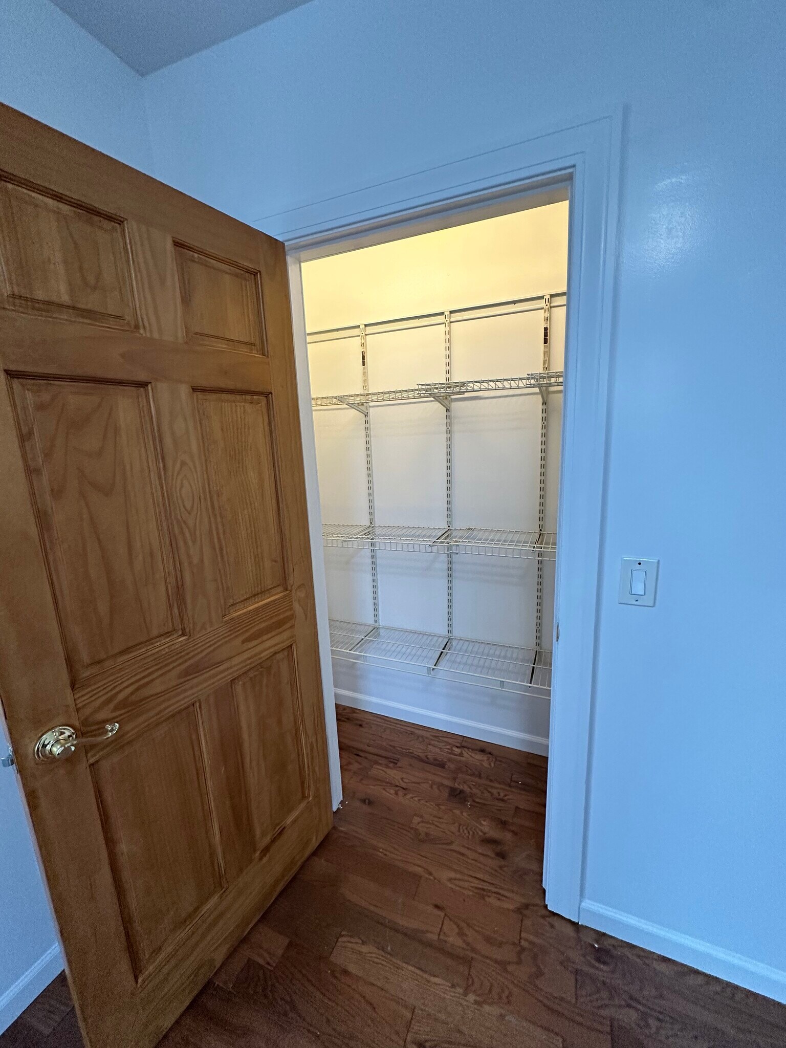 Building Photo - 37 Independence St