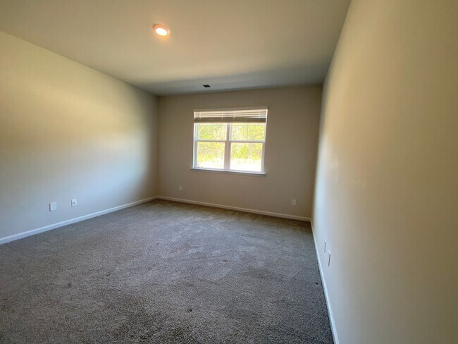 Building Photo - Brand new construction home in the desirable Brunswick Forest subdivision