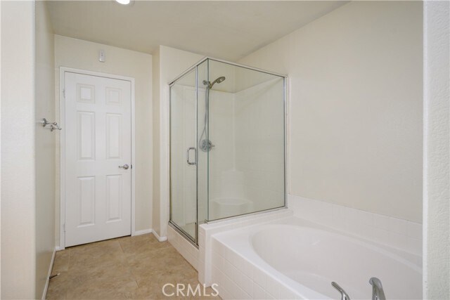 Building Photo - 16442 El Revino Dr