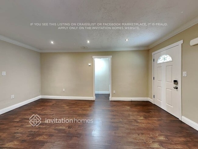 Building Photo - 849 Sunniland Dr
