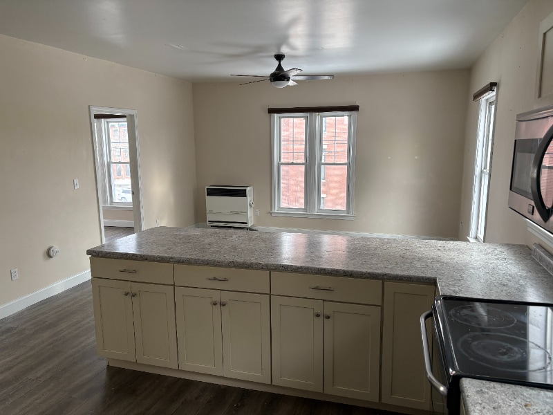 Building Photo - 253 Lisbon St