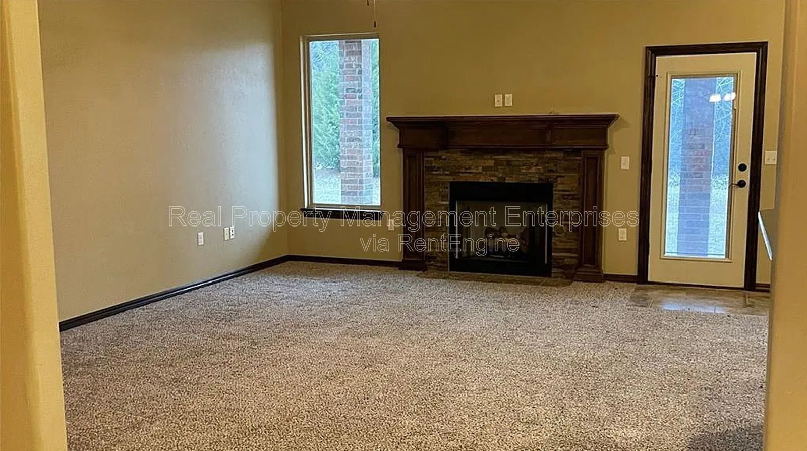Building Photo - 1661 Appaloosa Dr