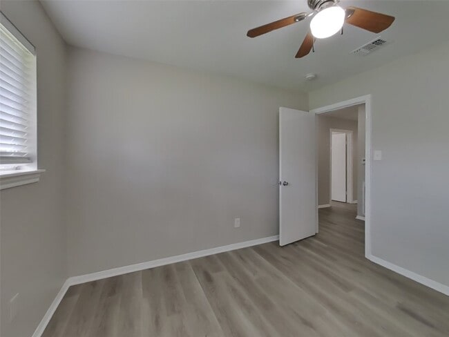 Building Photo - 7506 Lemon Tree Cir
