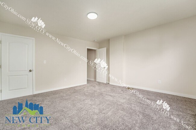 Building Photo - 53-55 Hawkes Avenue, Columbus, OH 43222