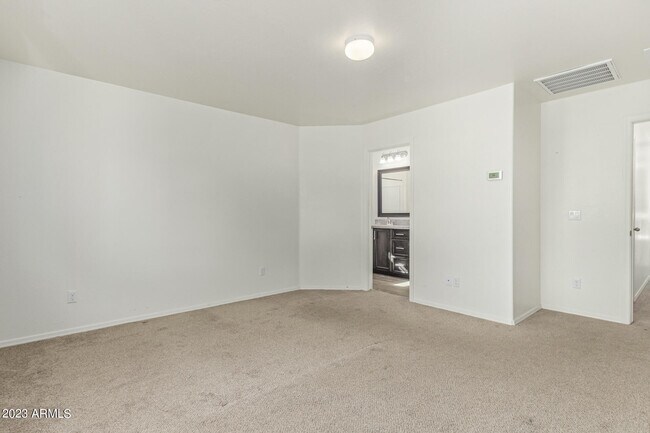 Building Photo - 17837 N 114th Ln