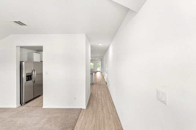 Building Photo - Ready NOW! Greenbelt Wooded Views