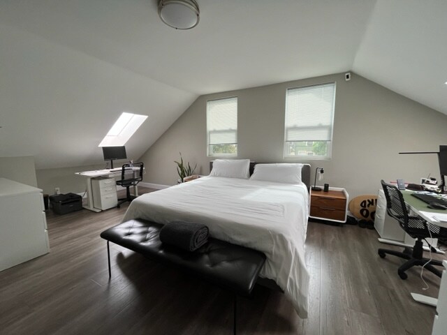 Building Photo - 931 21st St