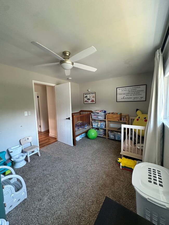 Building Photo - Gorgeous single- family home with Detached...