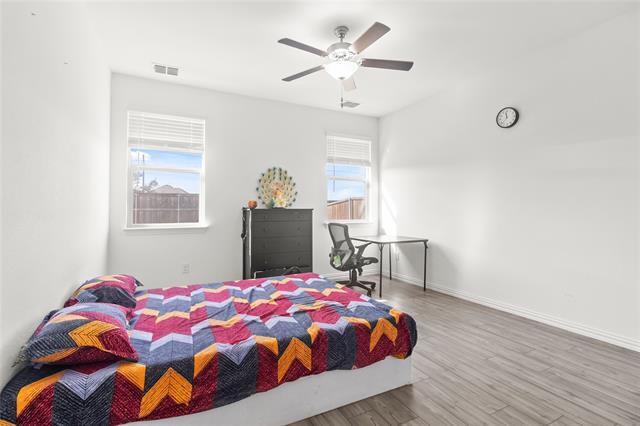 Building Photo - 3505 Riverside Dr