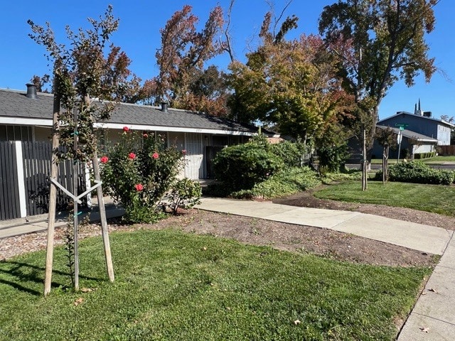 Building Photo - Garden East Apartments