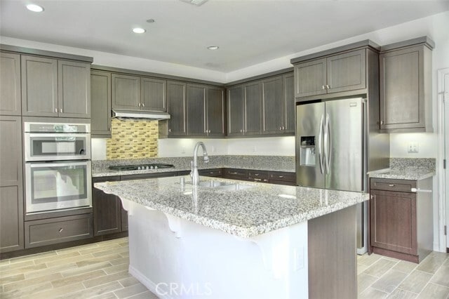 Building Photo - 1121 N Ventana Ln