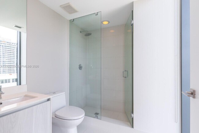 Building Photo - 3131 NE 7th Ave