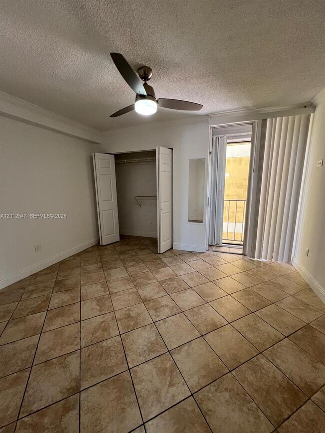 Building Photo - 9210 Fontainebleau Blvd