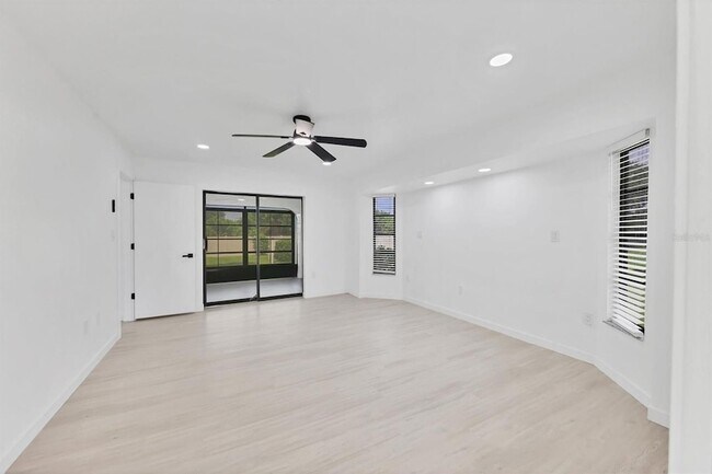 Building Photo - 948 Andrews Ave NW