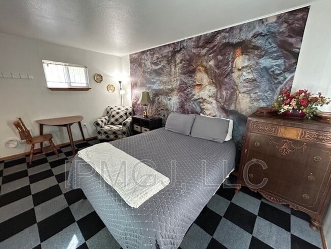 Building Photo - 201 Plateau Ave