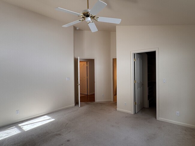 Building Photo - 124 Success Mine Loop