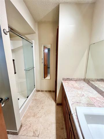 Building Photo - 3904 Woodbury Ct