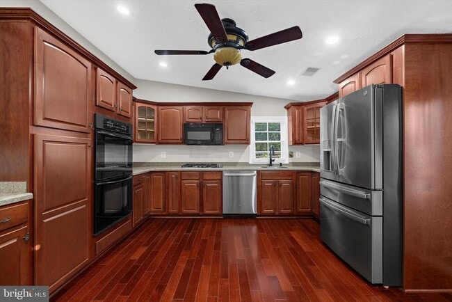 Building Photo - 333 Magothy Beach Rd