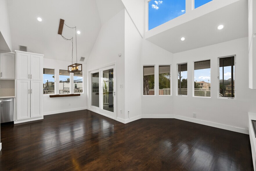 Building Photo - 24 Westwind St