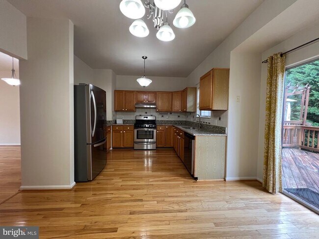 Building Photo - 6166 Kendra Way