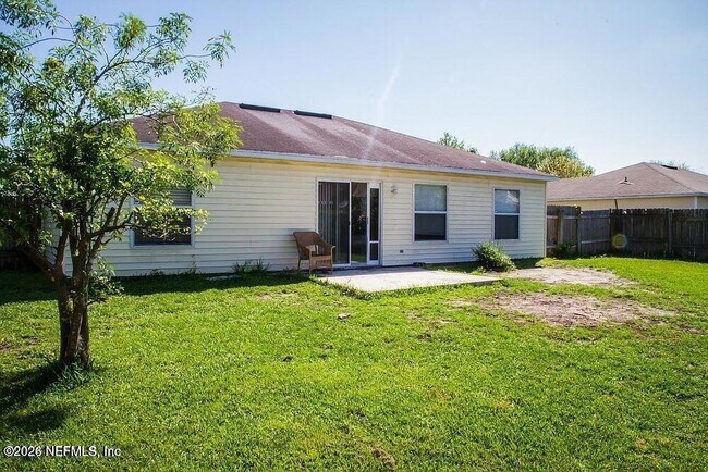 Building Photo - 11542 Wandering Pines Trail W