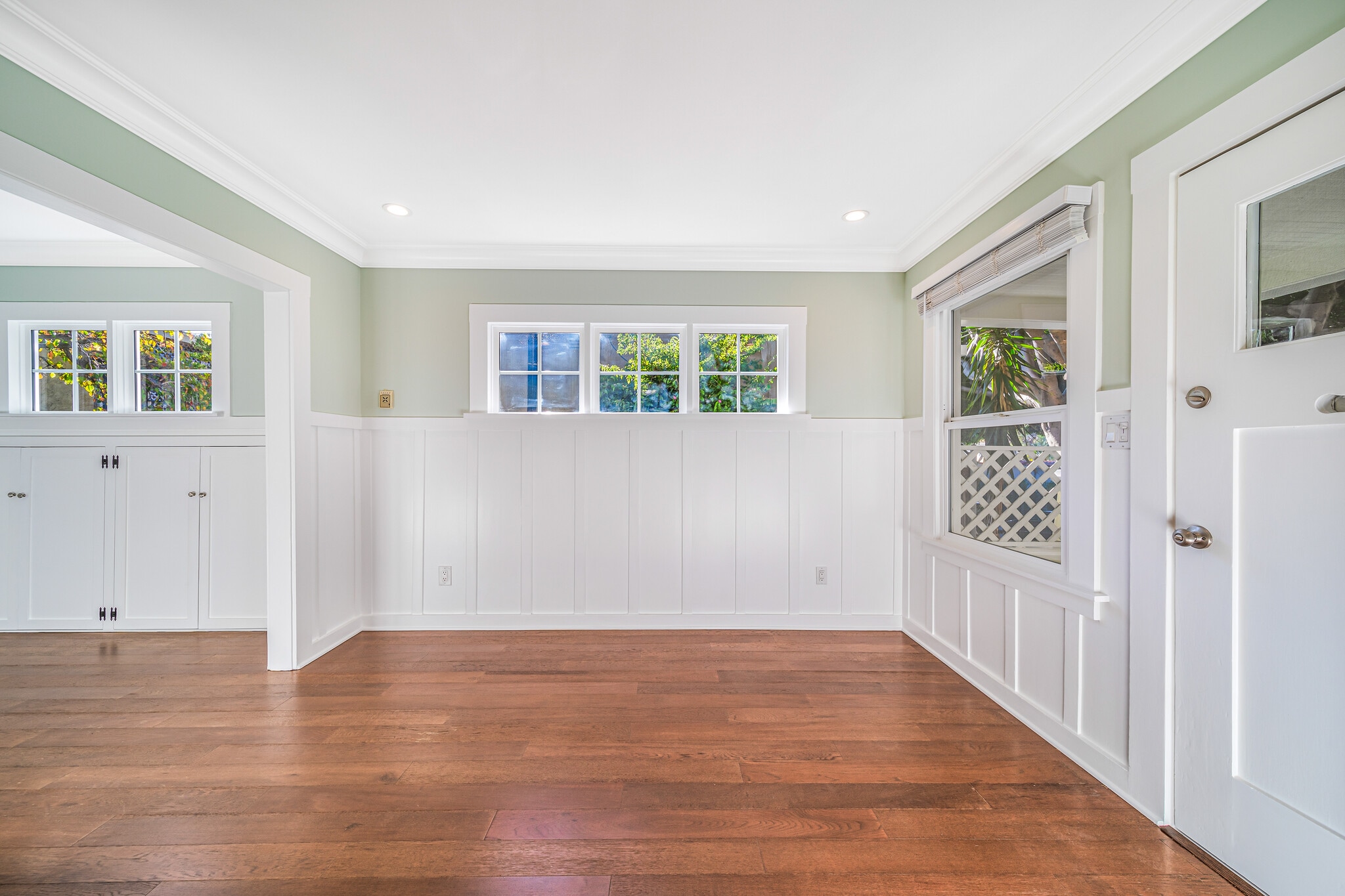 Building Photo - 240 Ashland Ave