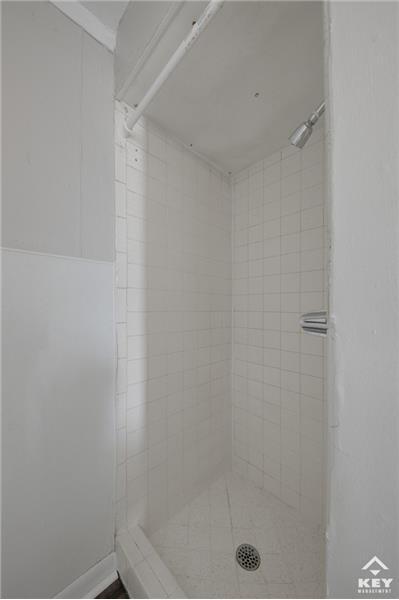 Building Photo - 2975 Salina Ct