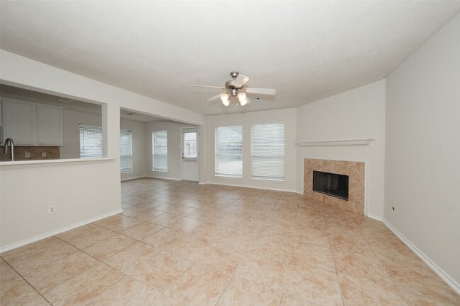 Building Photo - 5119 Moss Garden Ln