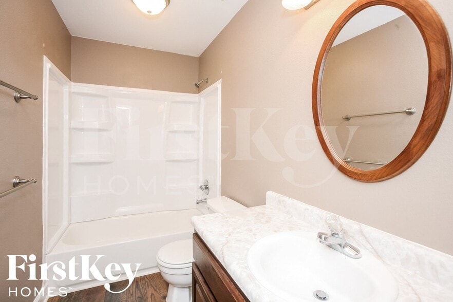 Building Photo - 275 Lazy Hollow Dr