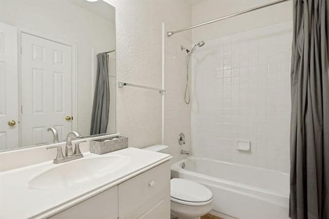 Building Photo - 7531 Maribeth Dr