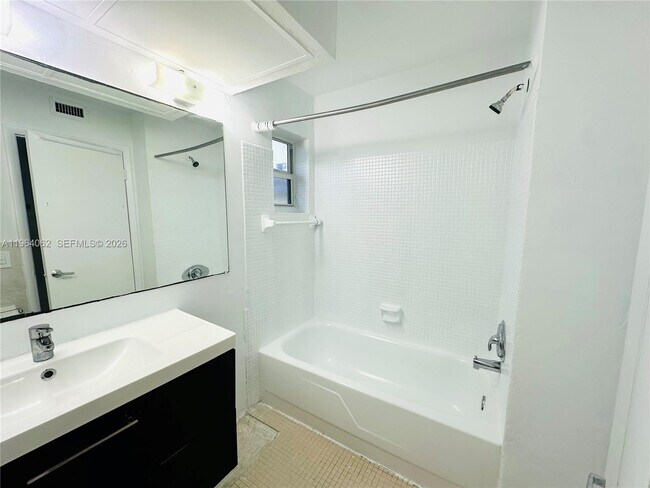 Building Photo - 7308 SW 82nd St