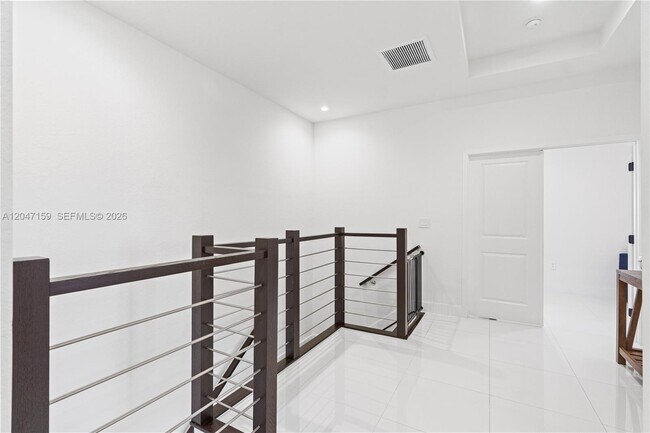 Building Photo - 14747 SW 38th Terrace