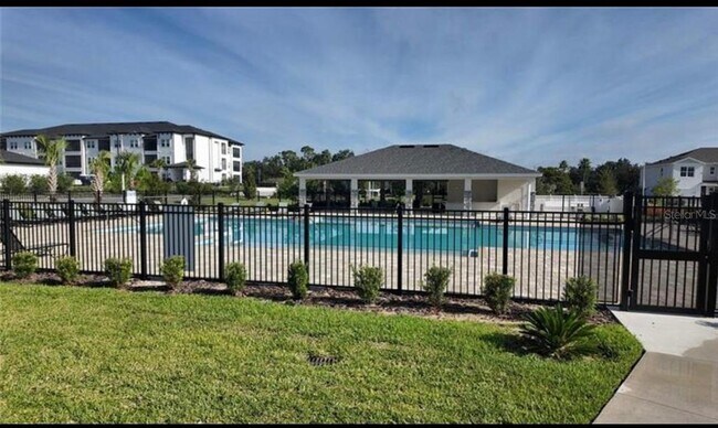 Building Photo - 1642 Rock Elm Rd