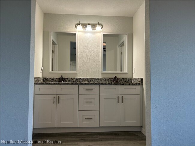 Building Photo - 6609 Concord St