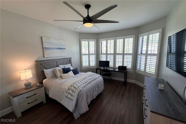 Building Photo - 3425 Hampton Blvd