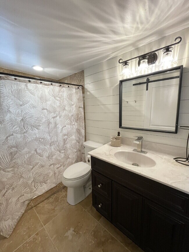 Building Photo - 134 Kilgore St