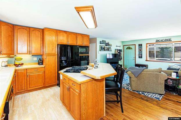 Building Photo - 990 Akard Dr