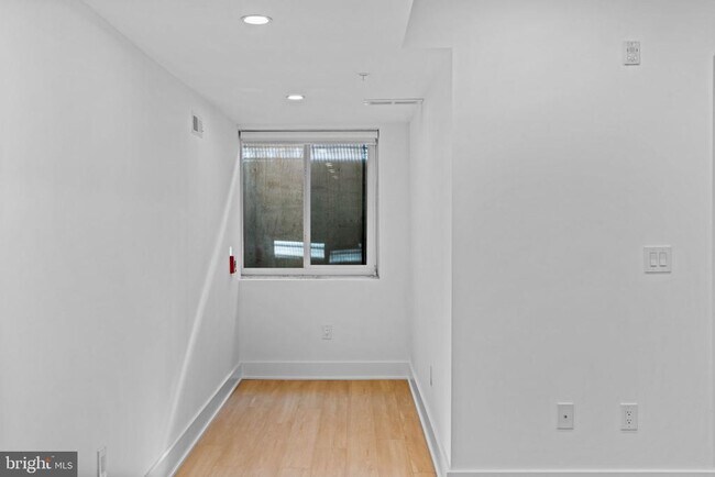 Building Photo - 4225 Powelton Ave
