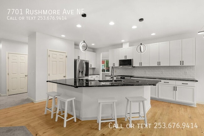 Building Photo - 7701 Rushmore Ave NE