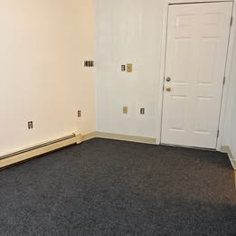 Building Photo - 615 Duss Ave