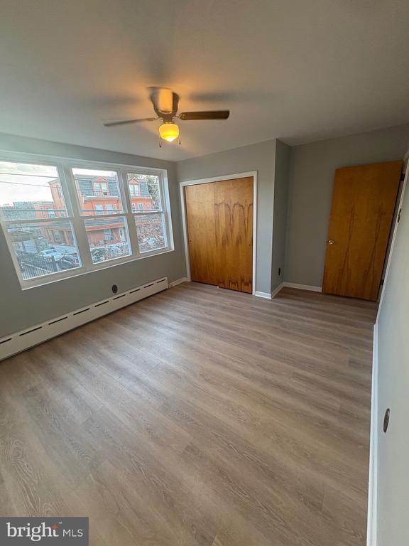 Building Photo - 4564 Bermuda St